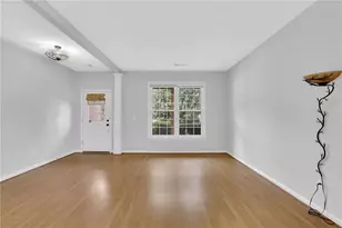 440 Chippenham Ct, Alpharetta, GA 30005 - Photo 4
