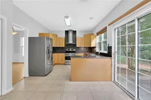 440 Chippenham Ct, Alpharetta, GA 30005 - Photo 10