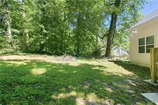 379 Yonkers Ave NW, Atlanta, GA 30314 - Photo 34