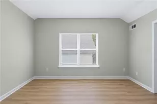 379 Yonkers Ave NW, Atlanta, GA 30314 - Photo 20