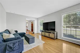 5201 Beechwood Forest Dr, Lithonia, GA 30038 - Photo 14