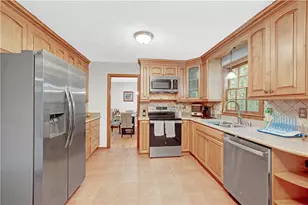 5201 Beechwood Forest Dr, Lithonia, GA 30038 - Photo 12