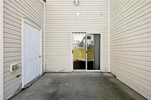 1363 Penhurst Dr, Lawrenceville, GA 30043 - Photo 18