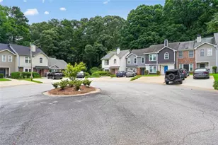 1208 Shiloh Cir, Kennesaw, GA 30144 - Photo 2