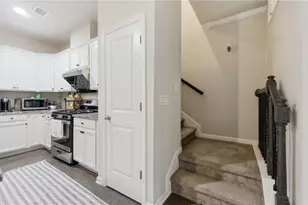 7174 Kingswood Run Dr, Atlanta, GA 30340 - Photo 10