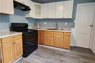 429 N 9th St, Griffin, GA 30223 - Photo 16
