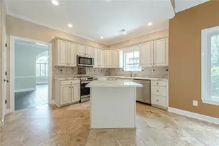 500 Shelli Ln, Roswell, GA 30075 - Photo 8