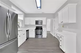11745 Bentham Ct, Alpharetta, GA 30005 - Photo 12