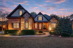 127 Slate Dr, Buford, GA 30518 - Photo 4