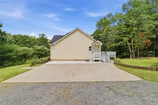 611 Rocky Hollow Rd, Cave Spring, GA 30124 - Photo 14
