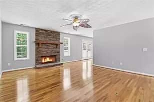 611 Rocky Hollow Rd, Cave Spring, GA 30124 - Photo 24