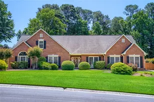 2855 Ashton Tree Ct, Dacula, GA 30019 - Photo 2