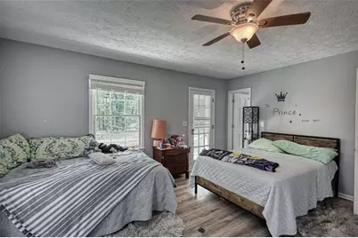 2394 Rockbridge Road, Stone Mountain, GA 30087 - Photo 18