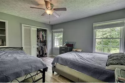 2394 Rockbridge Road, Stone Mountain, GA 30087 - Photo 10