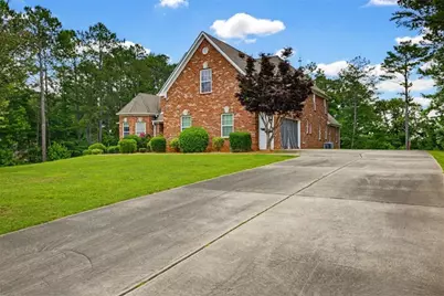 1423 Swiftwater Circle, McDonough, GA 30252 - Photo 2
