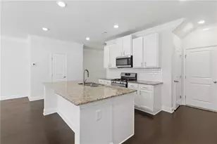 2610 Norwich Trace, Snellville, GA 30078 - Photo 8