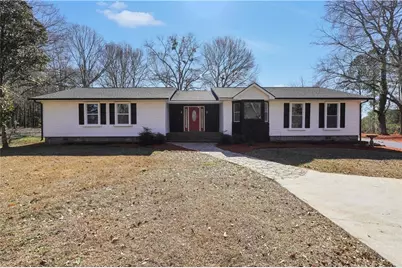 140 Heritage Circle, McDonough, GA 30253 - Photo 2