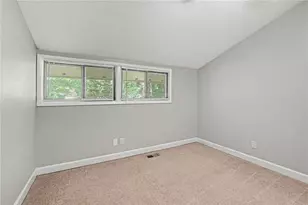 350 Willow Glenn Ct NE, Marietta, GA 30068 - Photo 8