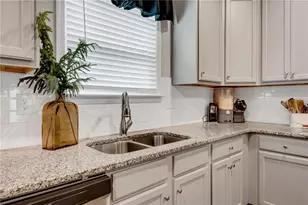 8056 Windmark Pl, Lithia Springs, GA 30122 - Photo 6