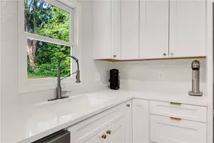 3465 Woodlawn Cir, Tucker, GA 30084 - Photo 8