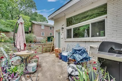 588 Kenilworth Circle, Stone Mountain, GA 30083 - Photo 36