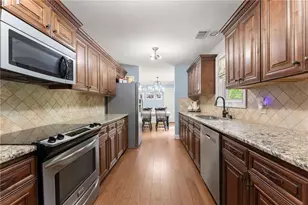 6049 Green Tree Ln, Gainesville, GA 30506 - Photo 14