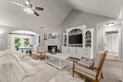 6049 Green Tree Lane, Gainesville, GA 30506 - Photo 6