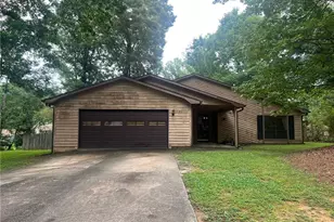 415 Hickory Fork, College Park, GA 30349 - Photo 16