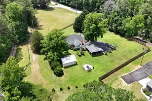 9083 Buchanan Hwy, Dallas, GA 30157 - Photo 2