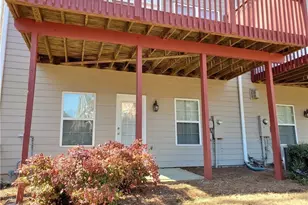 11025 Brunson Dr, Johns Creek, GA 30097 - Photo 16