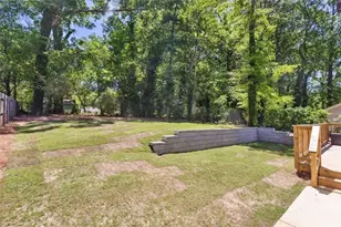 725 Alta Pl NW, Atlanta, GA 30318 - Photo 24