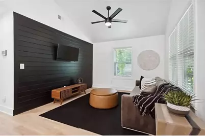 725 Alta Place NW, Atlanta, GA 30318 - Photo 4