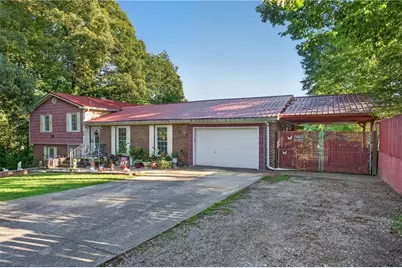 160 Charlotte Boulevard, Stockbridge, GA 30281 - Photo 2