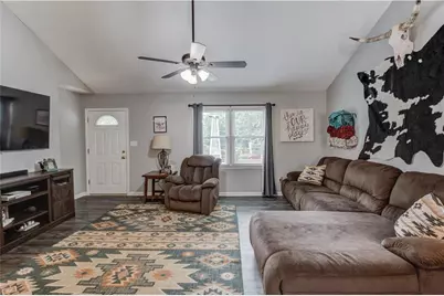 307 Jonaquil Avenue, Auburn, GA 30011 - Photo 6