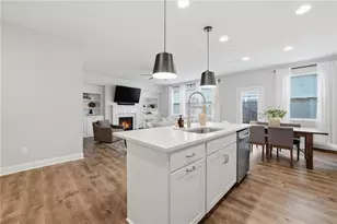354 Hayden Cir, Woodstock, GA 30189 - Photo 12