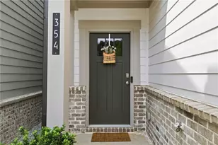 354 Hayden Cir, Woodstock, GA 30189 - Photo 2