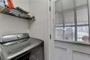 161 Muddy River Rd, Lawrenceville, GA 30043 - Photo 12