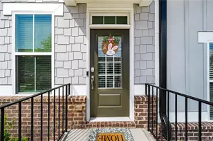 2679 Richmond Row Dr, Suwanee, GA 30024 - Photo 2