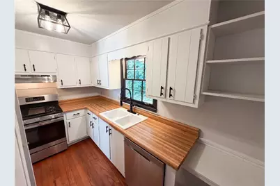 1271 Seven Springs Circle, Marietta, GA 30068 - Photo 2