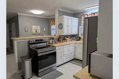 220 Dixie Drive, Moultrie, GA 31768 - Photo 6