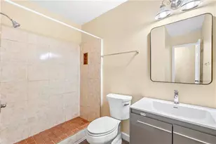 4632 Wyck Ct, Buford, GA 30518 - Photo 14