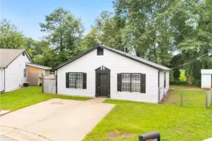4632 Wyck Ct, Buford, GA 30518 - Photo 2