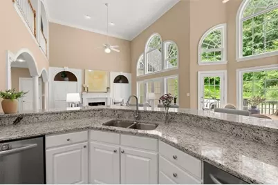 1346 Waterford Green Close NE, Marietta, GA 30068 - Photo 12