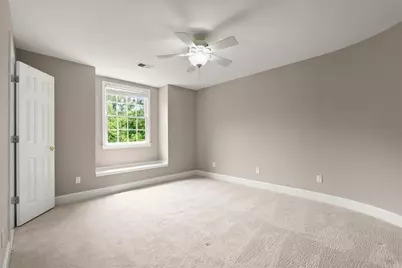 1346 Waterford Green Close NE, Marietta, GA 30068 - Photo 32