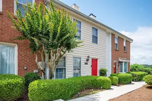 197 High Creek Dr, Roswell, GA 30076 - Photo 1