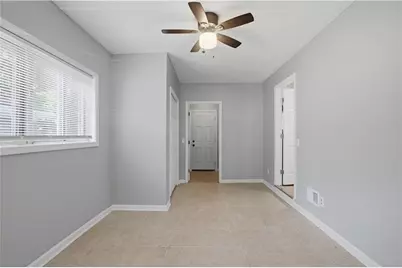 2043 Claude St NW, Atlanta, GA 30318 - Photo 14