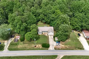 5720 Wade Whelchel Rd, Murrayville, GA 30564 - Photo 2
