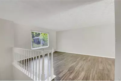 570 Sheringham Court, Roswell, GA 30076 - Photo 4