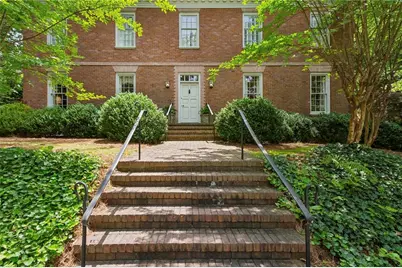3017 Habersham Way NW, Atlanta, GA 30305 - Photo 2