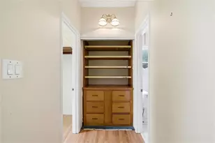 953 Hidden Hollow Dr, Marietta, GA 30068 - Photo 22